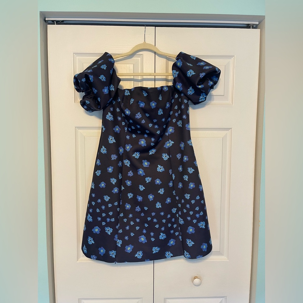 ASOS BNWT Navy Blue Puff-Sleeve Floral Dress